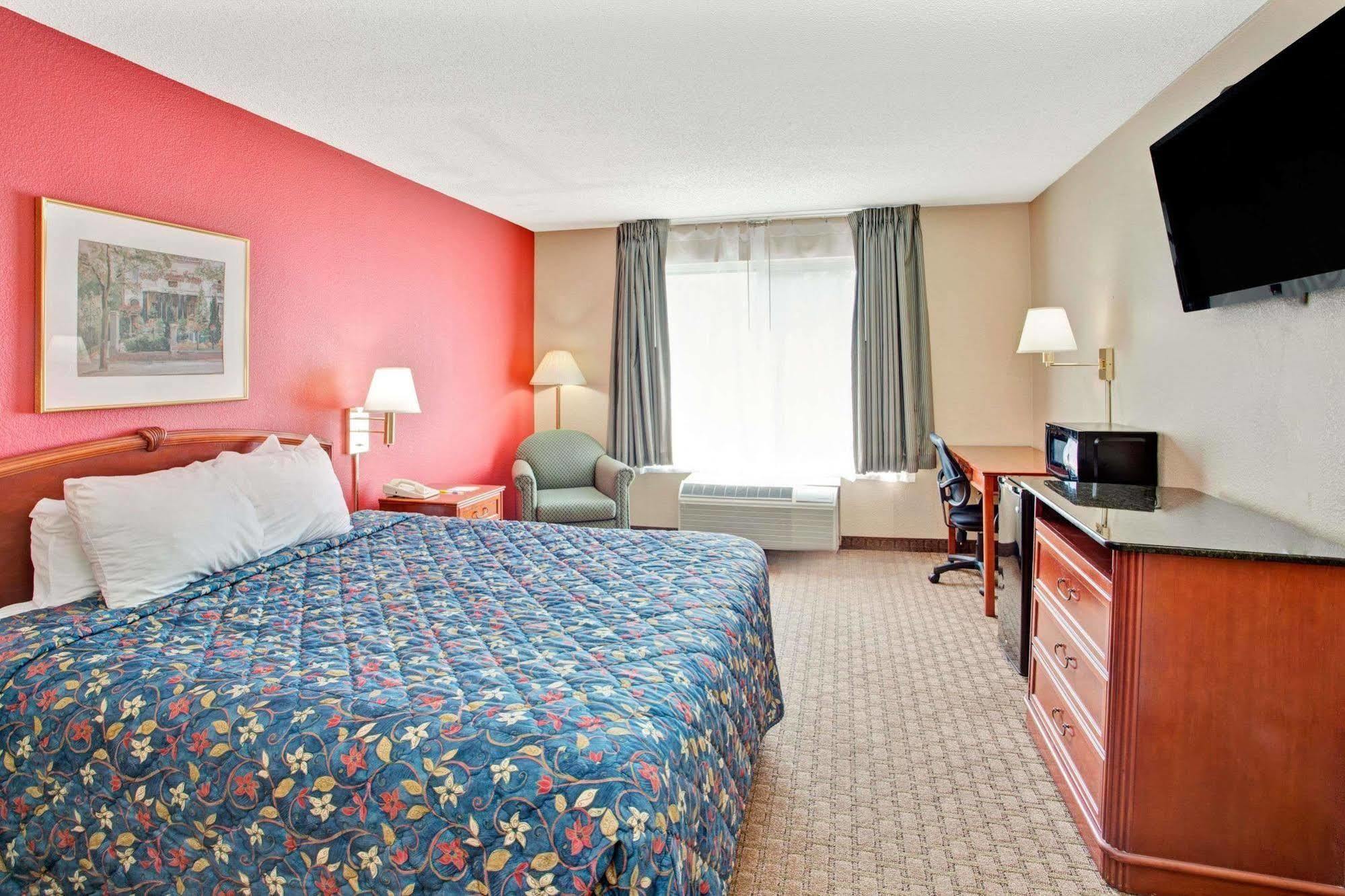 Days Inn By Wyndham Marietta-Atlanta-Delk Road Luaran gambar